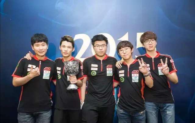 球队的中坚 球队的中坚