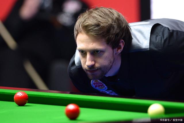 在一场焦点 在一场焦点