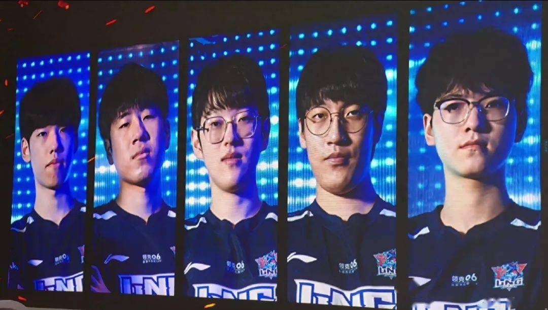 力和智慧换 力和智慧换