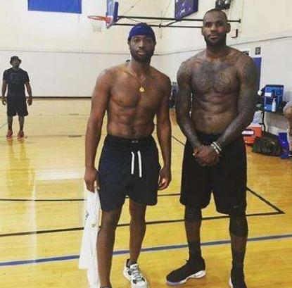 默契配合 默契配合